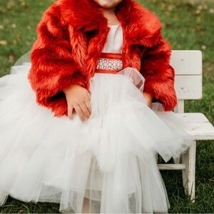 Janie and Jack Toddler Girls Red Fur Coat! Worn one time! Size 3-4